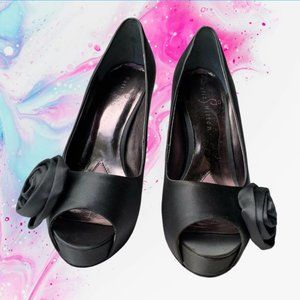 Paris Hilton Gray Leather Sole High Heel Shoes Gray Size 8.5